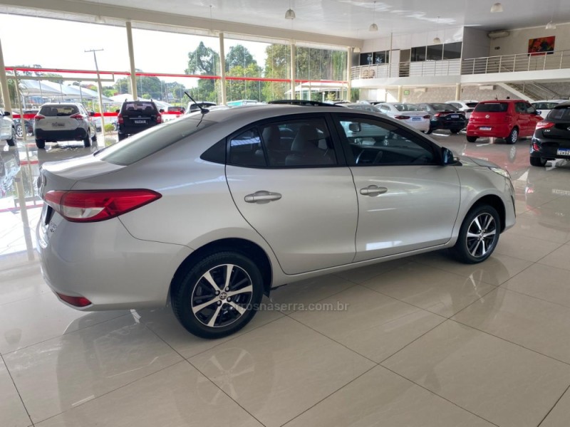 YARIS  - 2020 - LAJEADO