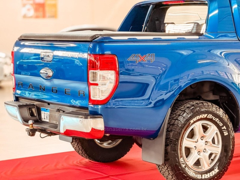 RANGER 3.2 LIMITED 4X4 CD 20V DIESEL 4P AUTOMÁTICO - 2015 - NOVA PRATA