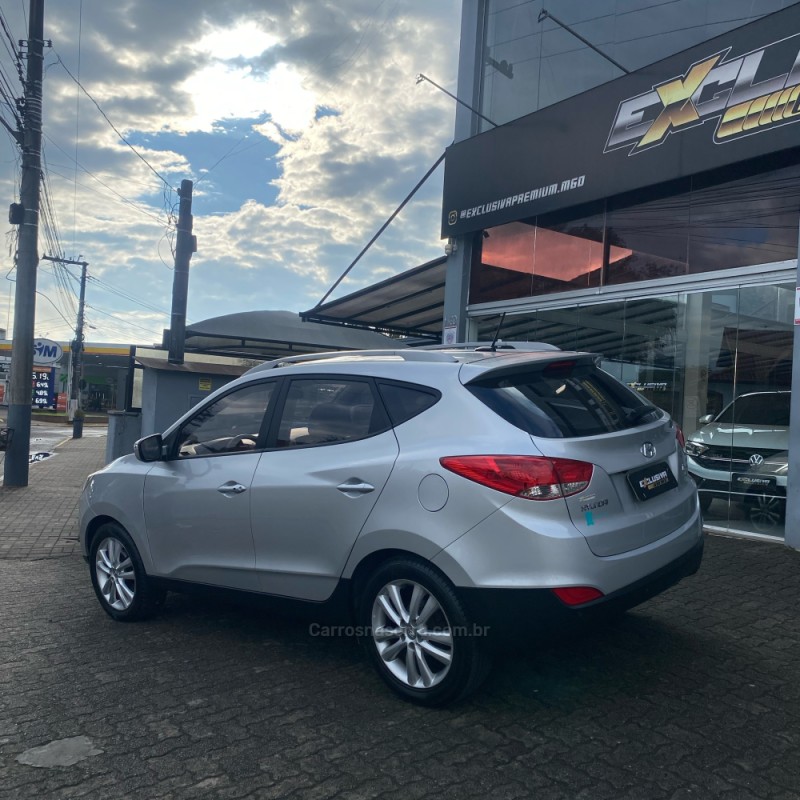 IX35 2.0 LAUNCHING EDITION 16V FLEX 4P AUTOMÁTICO - 2014 - MONTENEGRO