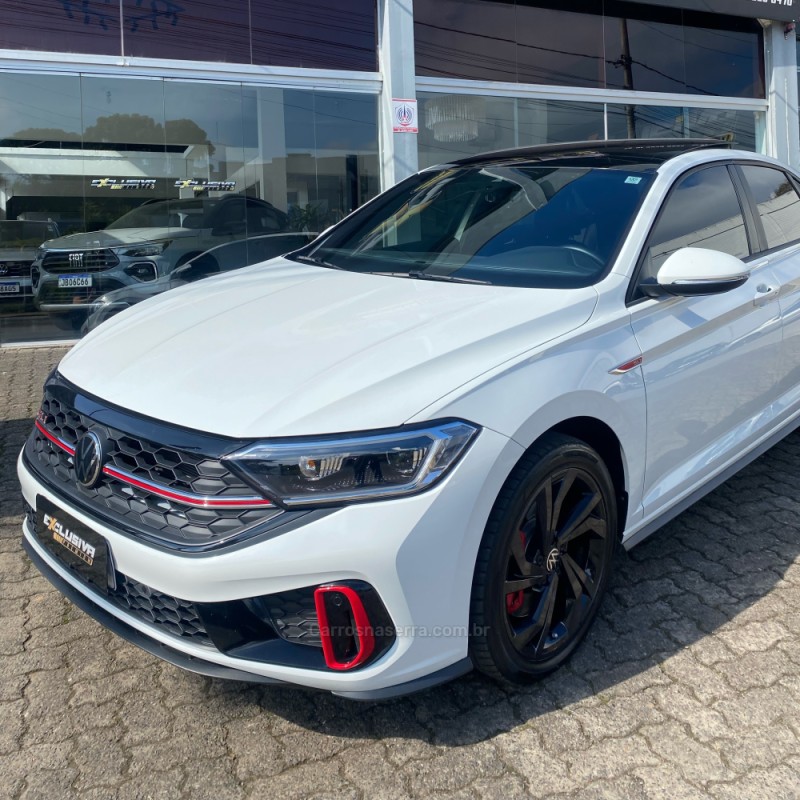 JETTA 2.0 16V TSI GLI 350 GASOLINA 4P AUTOMÁTICO - 2024 - MONTENEGRO