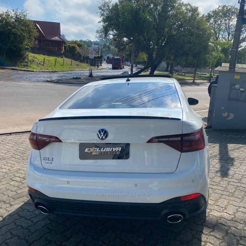 JETTA 2.0 16V TSI GLI 350 GASOLINA 4P AUTOMÁTICO - 2024 - MONTENEGRO