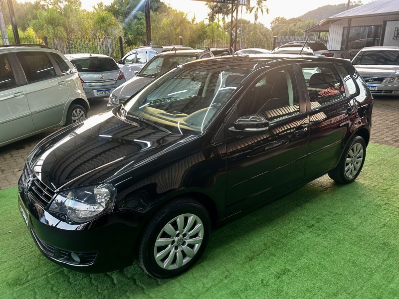 POLO 1.6 MI 8V FLEX 4P MANUAL - 2014 - SãO SEBASTIãO DO CAí