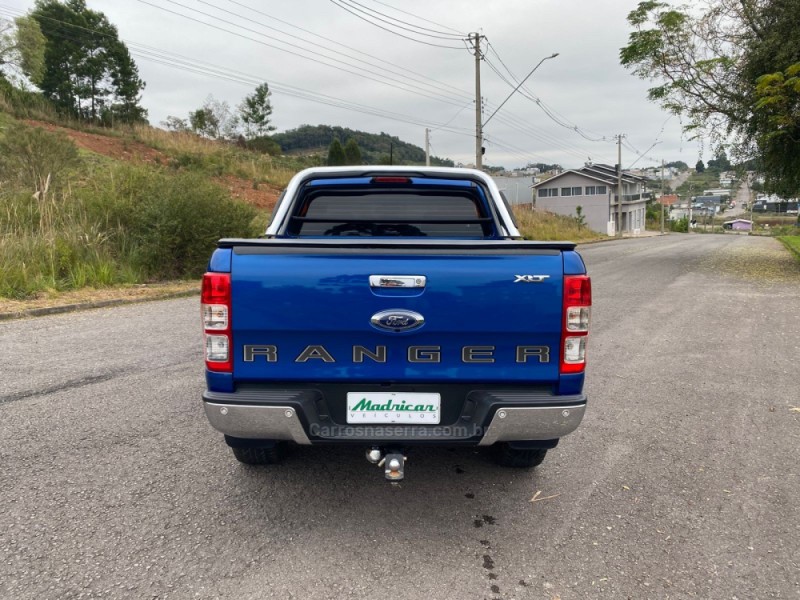 RANGER 3.2 XLT 4X4 CD 20V DIESEL 4P AUTOMÁTICO - 2022 - FLORES DA CUNHA