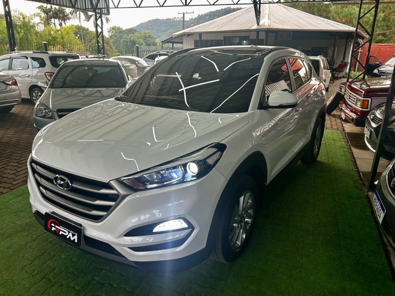 TUCSON 1.6 GLS TURBO GASOLINA 4P AUTOMÁTICO - 2022 - SãO SEBASTIãO DO CAí