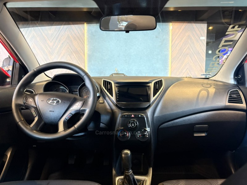 HB20 1.6 COMFORT STYLE 16V FLEX 4P MANUAL - 2013 - CAMPO BOM