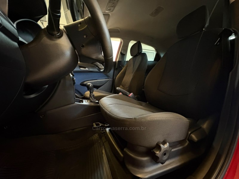 HB20 1.6 COMFORT STYLE 16V FLEX 4P MANUAL - 2013 - CAMPO BOM
