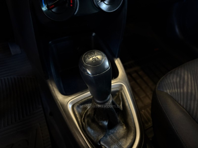 HB20 1.6 COMFORT STYLE 16V FLEX 4P MANUAL - 2013 - CAMPO BOM
