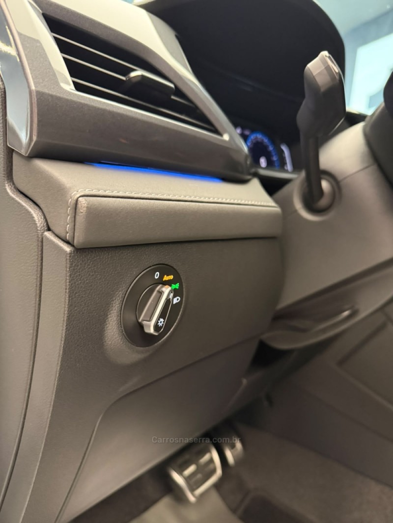 TAOS 1.4 16V HIGHLINE TSI FLEX 4P AUTOMÁTICO - 2024 - LAJEADO