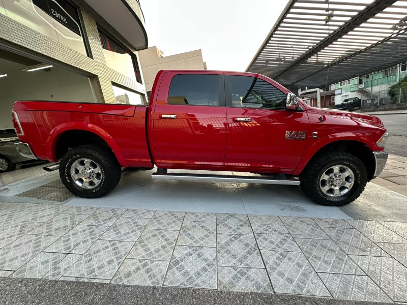 2500 LARAMIE 6.7 CD 4X4 TDI DIESEL 4P AUTOMÁTICA - 2017 - CAXIAS DO SUL