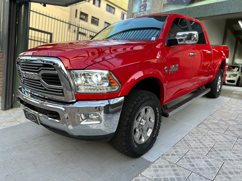 2500 LARAMIE 6.7 CD 4X4 TDI DIESEL 4P AUTOMÁTICA - 2017 - CAXIAS DO SUL