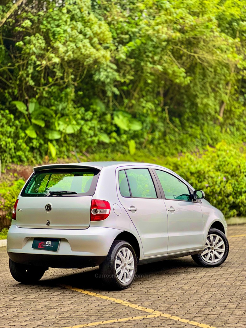 FOX 1.0 MI 8V FLEX 4P MANUAL - 2010 - TUPANDI