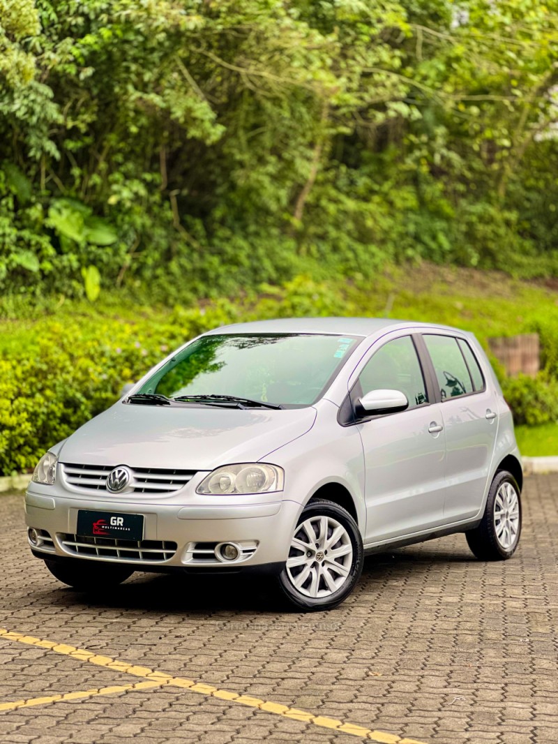 FOX 1.0 MI 8V FLEX 4P MANUAL - 2010 - TUPANDI
