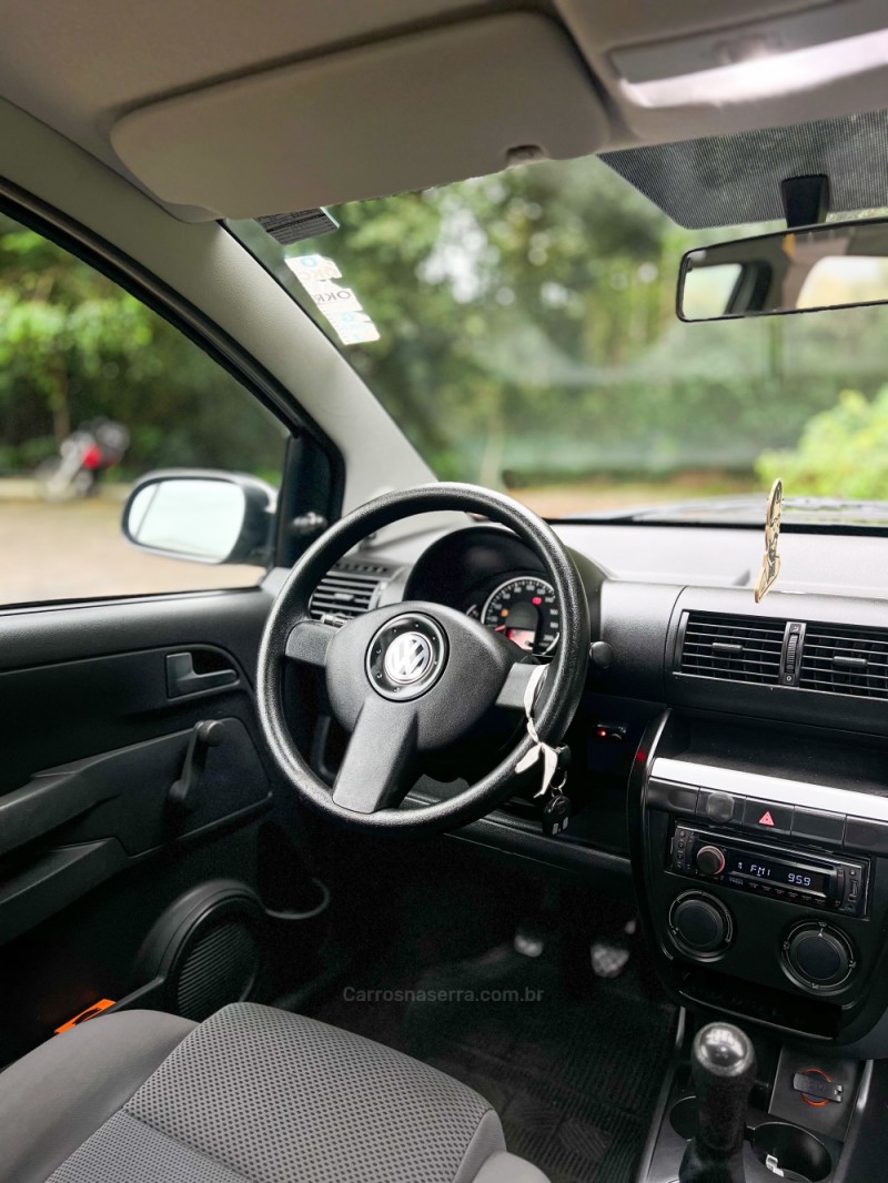 FOX 1.0 MI 8V FLEX 4P MANUAL - 2010 - TUPANDI