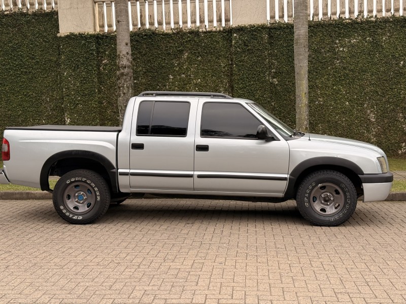 S10 2.4 ADVANTAGE 4X2 CD 8V FLEX 4P MANUAL - 2007 - CAXIAS DO SUL