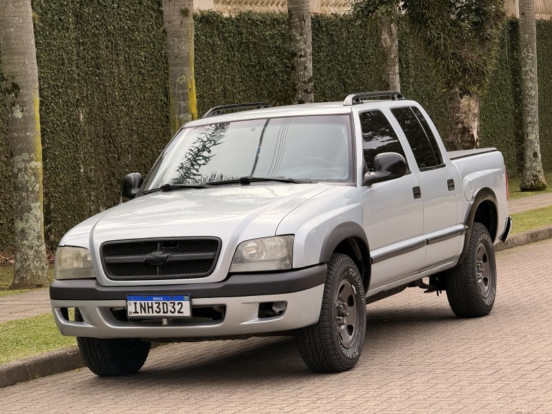 S10 2.4 ADVANTAGE 4X2 CD 8V FLEX 4P MANUAL - 2007 - CAXIAS DO SUL