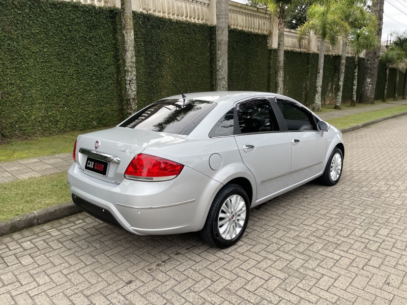 LINEA 1.8 ESSENCE 16V FLEX 4P MANUAL - 2015 - CAXIAS DO SUL
