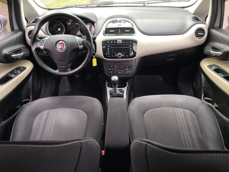 LINEA 1.8 ESSENCE 16V FLEX 4P MANUAL - 2015 - CAXIAS DO SUL