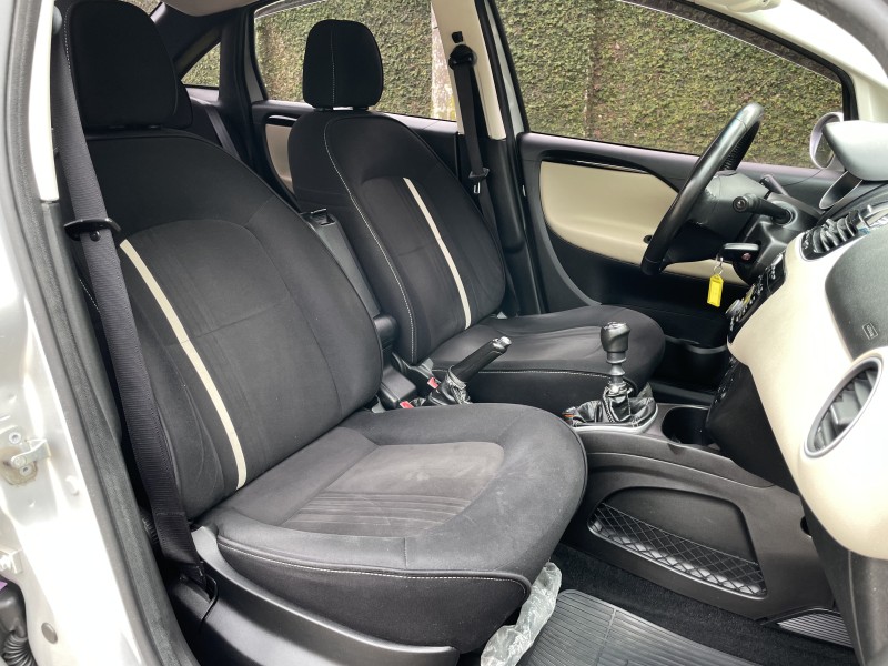 LINEA 1.8 ESSENCE 16V FLEX 4P MANUAL - 2015 - CAXIAS DO SUL