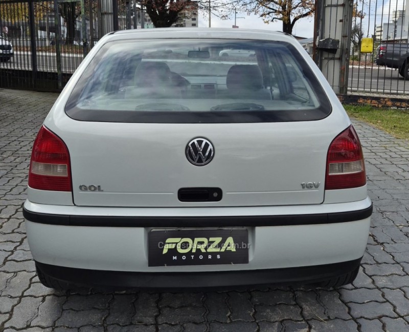 GOL 1.0 MI 16V GASOLINA 4P MANUAL G.III - 2000 - CAXIAS DO SUL