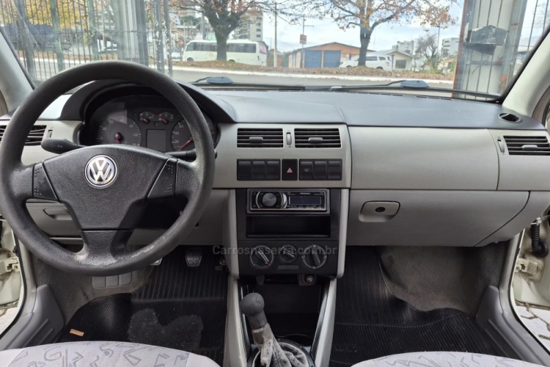 GOL 1.0 MI 16V GASOLINA 4P MANUAL G.III - 2000 - CAXIAS DO SUL