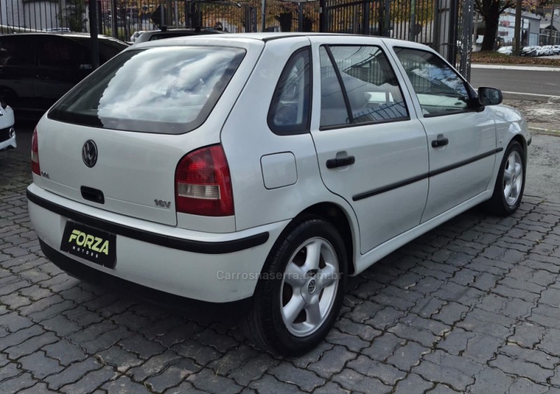 GOL 1.0 MI 16V GASOLINA 4P MANUAL G.III - 2000 - CAXIAS DO SUL