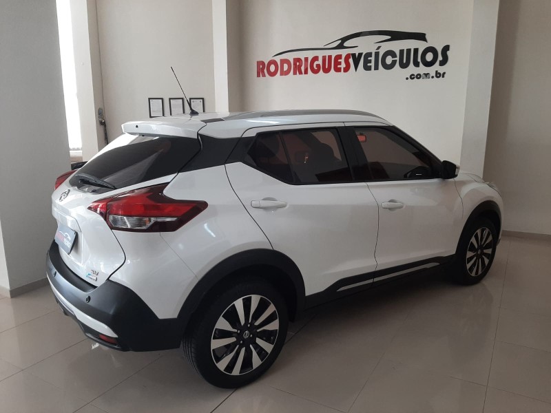 KICKS 1.6 16V FLEX SV 4P XTRONIC - 2018 - CAXIAS DO SUL