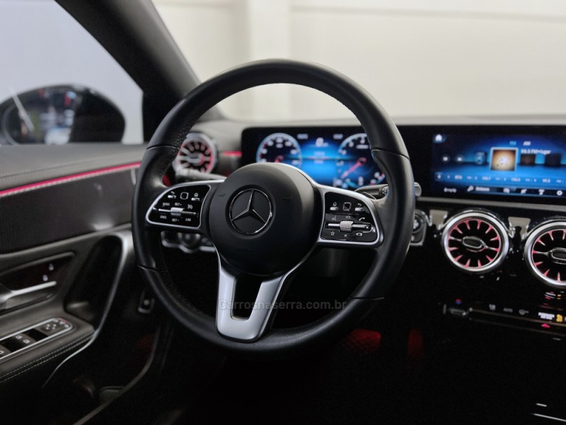 CLA 250 2.0 SPORT 16V TURBO GASOLINA 4P AUTOMÁTICO - 2022 - FLORES DA CUNHA