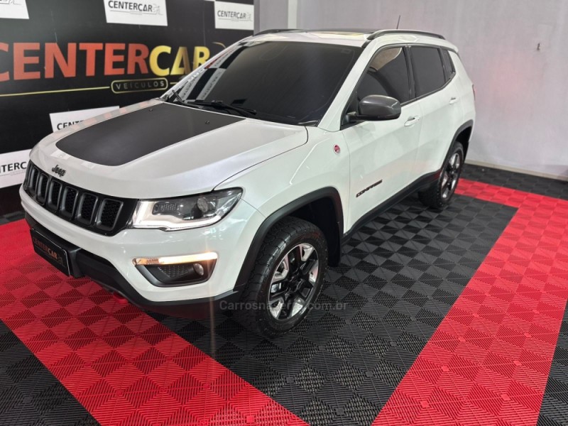 COMPASS 2.0 TRAILHAWK TD350 TURBO DIESEL 4X4 4P AUTOMÁTICO - 2018 - NOVO HAMBURGO