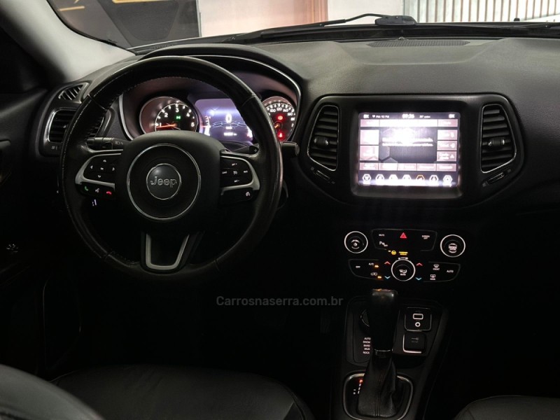 COMPASS 2.0 TRAILHAWK TD350 TURBO DIESEL 4X4 4P AUTOMÁTICO - 2018 - NOVO HAMBURGO