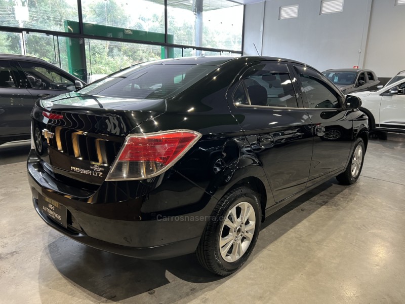 PRISMA 1.4 MPFI LTZ 8V FLEX 4P MANUAL - 2016 - CAXIAS DO SUL