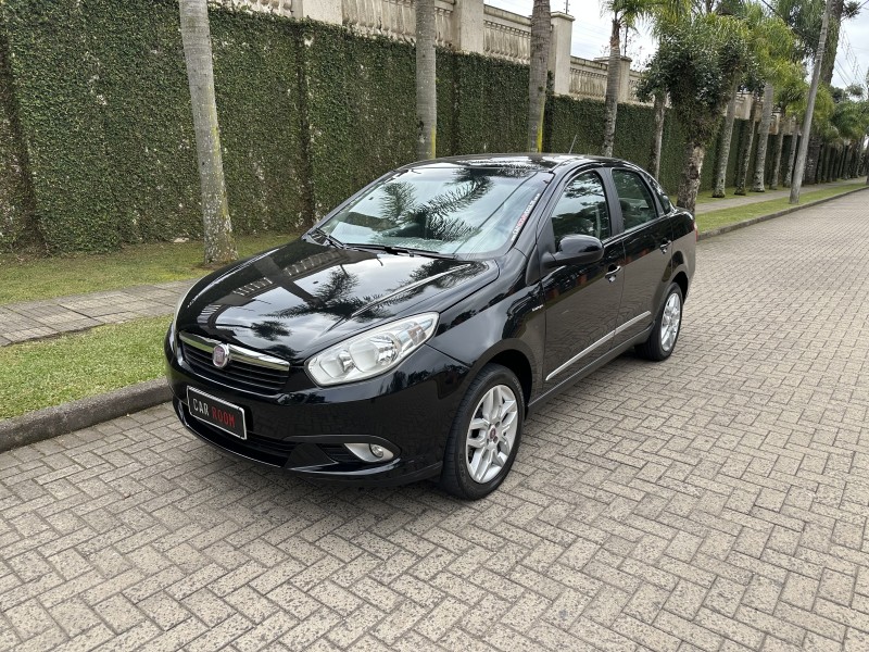 grand siena 1.6 mpi essence 16v flex 4p automatizado 2014 caxias do sul
