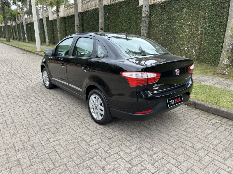 GRAND SIENA 1.6 MPI ESSENCE 16V FLEX 4P AUTOMATIZADO - 2014 - CAXIAS DO SUL