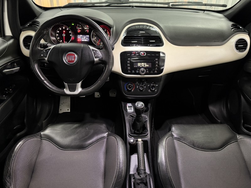 PUNTO 1.4 MPI 16V T-JET GASOLINA 4P MANUAL - 2014 - CAXIAS DO SUL