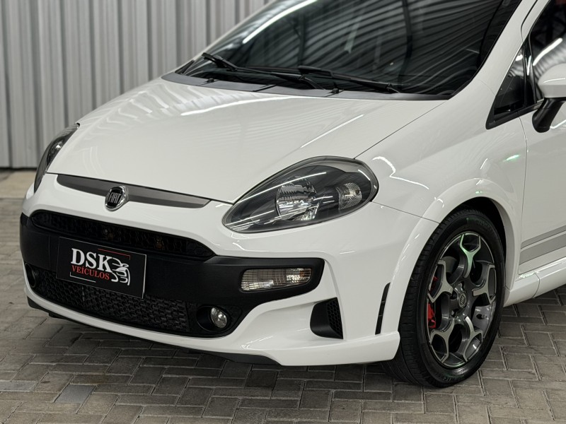 PUNTO 1.4 MPI 16V T-JET GASOLINA 4P MANUAL - 2014 - CAXIAS DO SUL