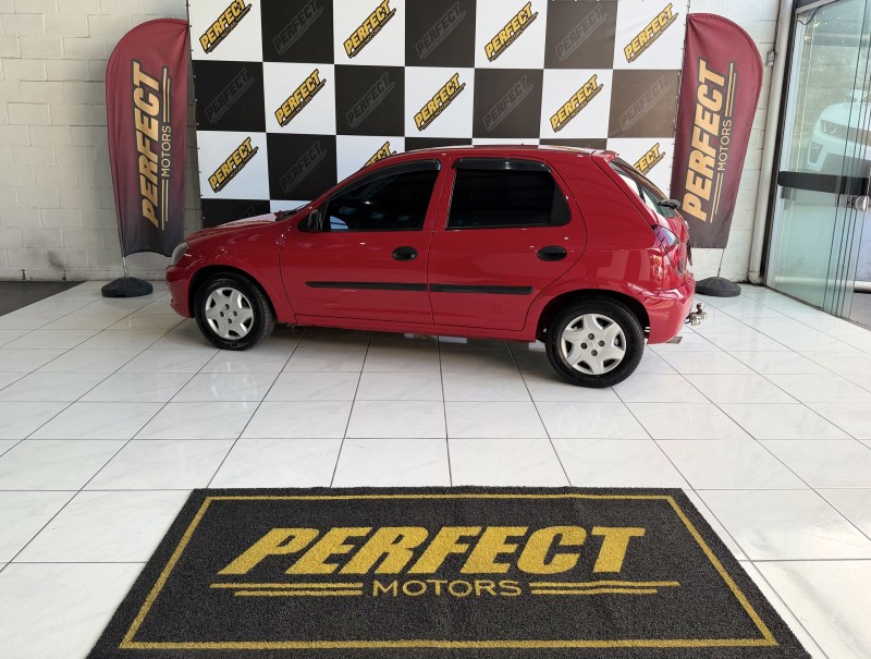CELTA 1.4 MPFI 8V GASOLINA 4P MANUAL - 2013 - PORTãO
