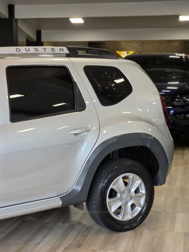 DUSTER 2.0 DYNAMIQUE 4X2 16V FLEX 4P AUTOMÁTICO - 2016 - CAXIAS DO SUL