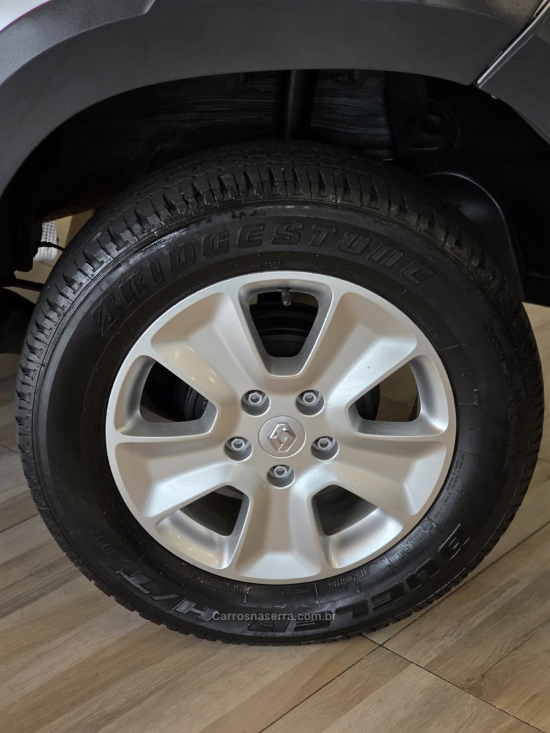 DUSTER 2.0 DYNAMIQUE 4X2 16V FLEX 4P AUTOMÁTICO - 2016 - CAXIAS DO SUL