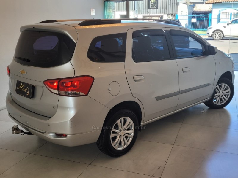 SPIN 1.8 LT 8V FLEX 4P AUTOMÁTICO - 2023 - CANELA