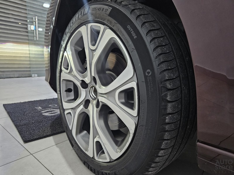C4 LOUNGE 1.6 SHINE 16V TURBO FLEX 4P AUTOMÁTICO - 2019 - CAXIAS DO SUL