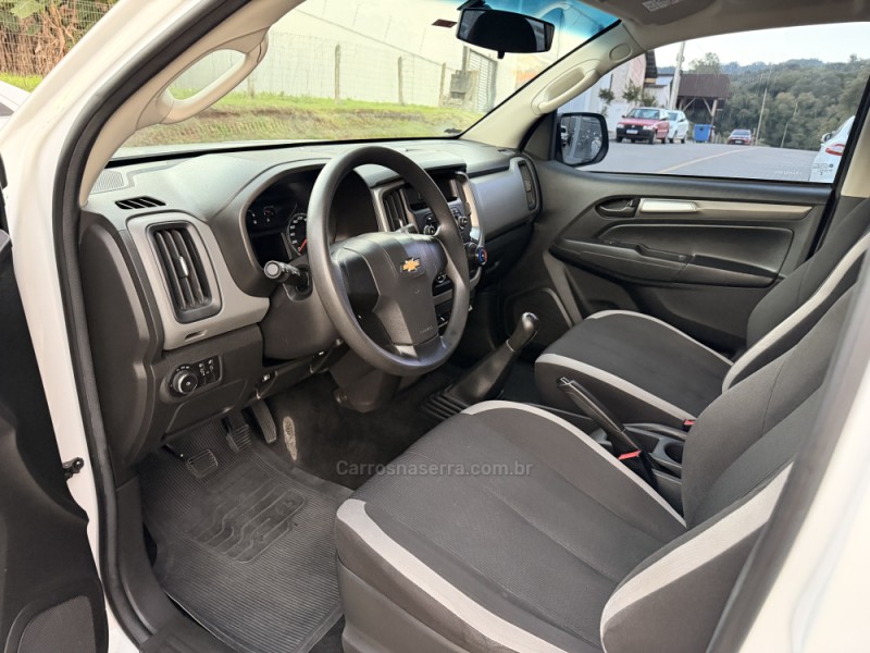 S10 2.8 LS 4X4 CD 16V TURBO DIESEL 4P MANUAL - 2024 - FELIZ