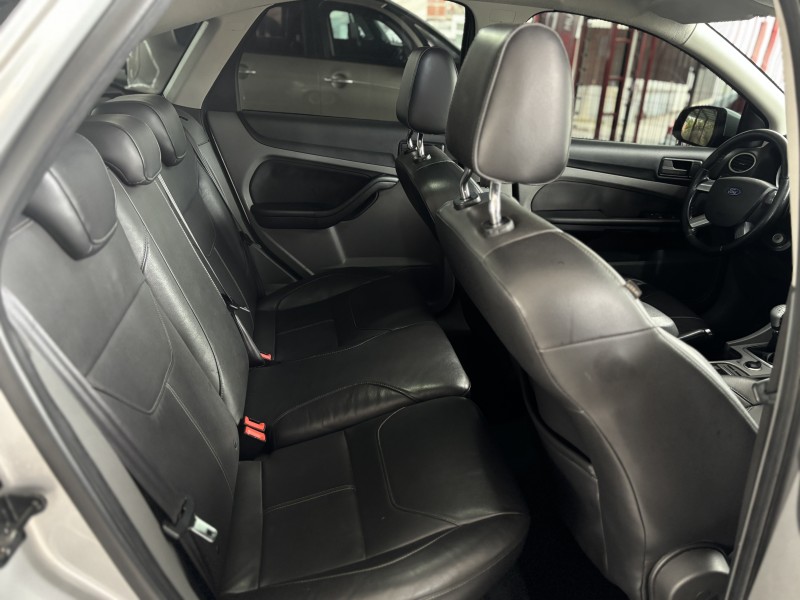 FOCUS 1.6 S 16V FLEX 4P MANUAL - 2011 - CAXIAS DO SUL