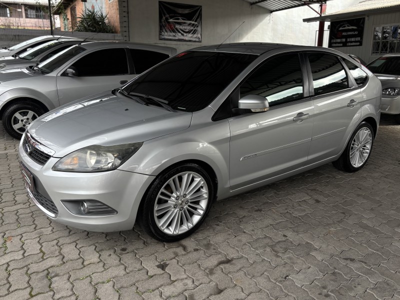 focus 1.6 s 16v flex 4p manual 2011 caxias do sul