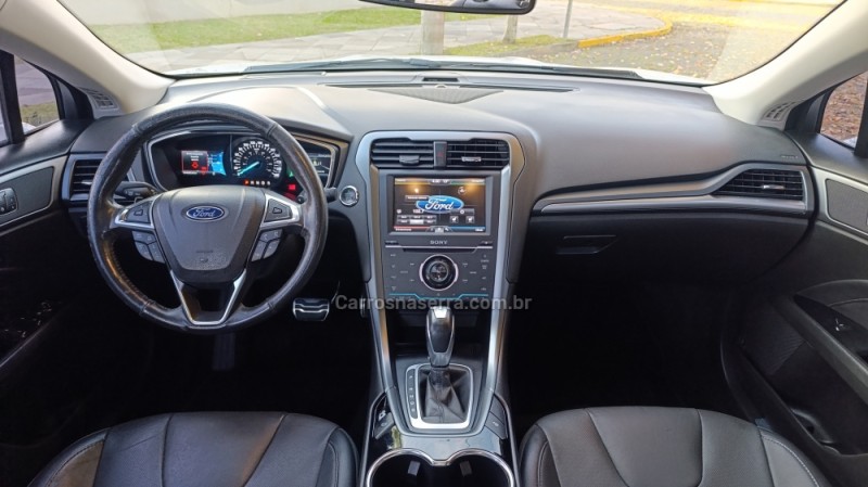 FUSION 2.0 TITANIUM PLUS AWD 16V GASOLINA 4P AUTOMÁTICO - 2014 - CAXIAS DO SUL