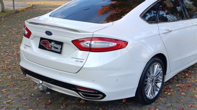 FUSION 2.0 TITANIUM PLUS AWD 16V GASOLINA 4P AUTOMÁTICO - 2014 - CAXIAS DO SUL