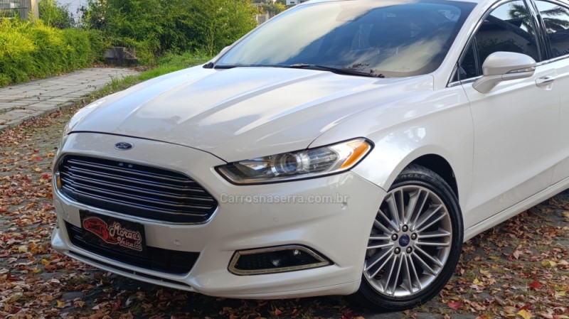 FUSION 2.0 TITANIUM PLUS AWD 16V GASOLINA 4P AUTOMÁTICO - 2014 - CAXIAS DO SUL