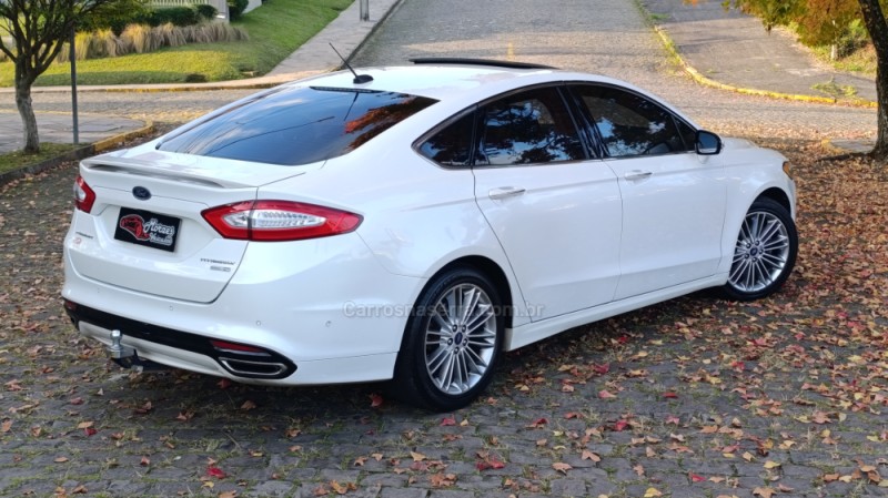 FUSION 2.0 TITANIUM PLUS AWD 16V GASOLINA 4P AUTOMÁTICO - 2014 - CAXIAS DO SUL