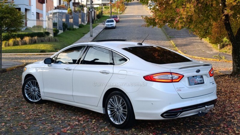 FUSION 2.0 TITANIUM PLUS AWD 16V GASOLINA 4P AUTOMÁTICO - 2014 - CAXIAS DO SUL