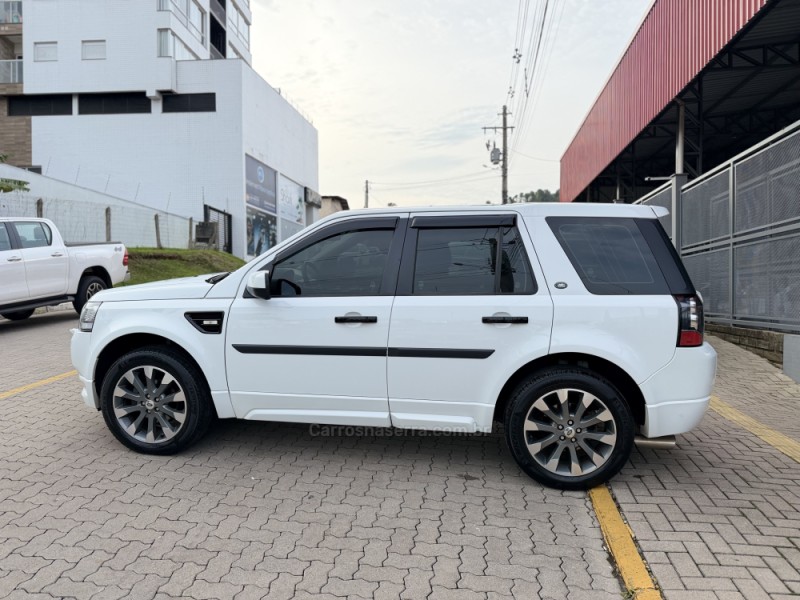 freelander 2 2.2 hse sd4 16v turbo diesel 4p automatico 2013 feliz