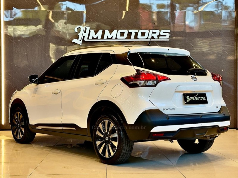 KICKS 1.6 16V FLEX SL 4P XTRONIC - 2017 - CAXIAS DO SUL