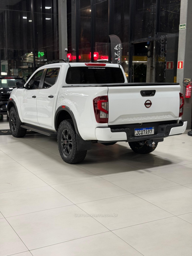 FRONTIER 2.3 PRO4X 4X4 CD BI-TURBO DIESEL 4P AUTOMÁTICO - 2024 - SANTA CRUZ DO SUL